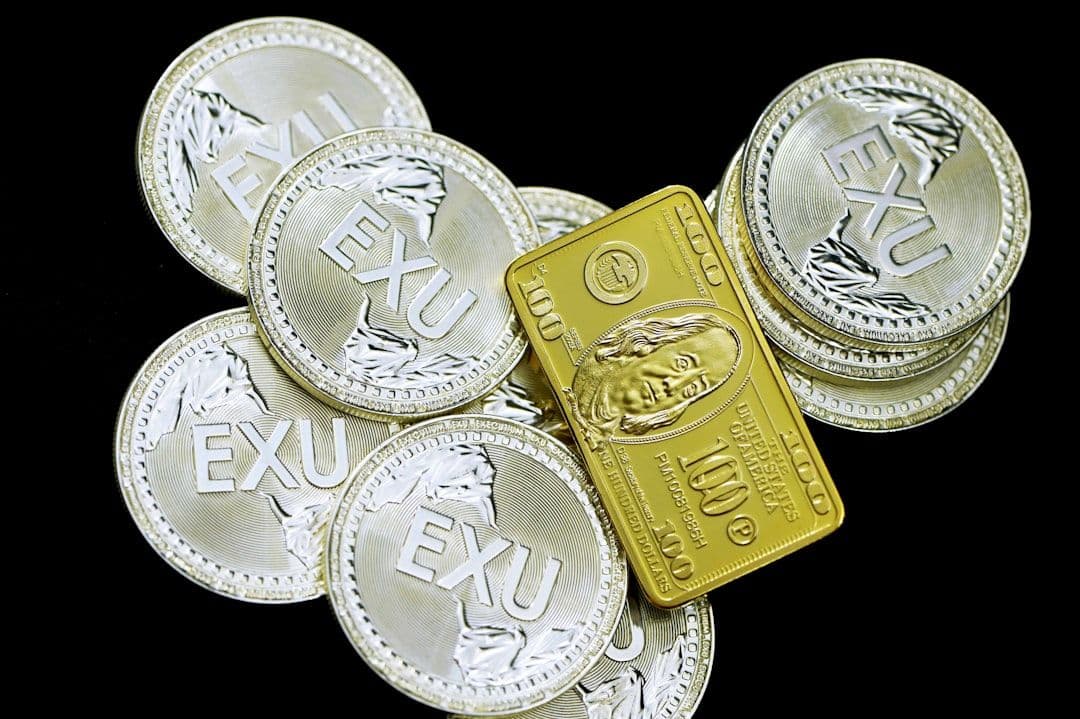 gold and silver round coins